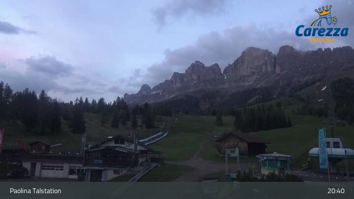 Archiv Foto Webcam Carezza - Tal