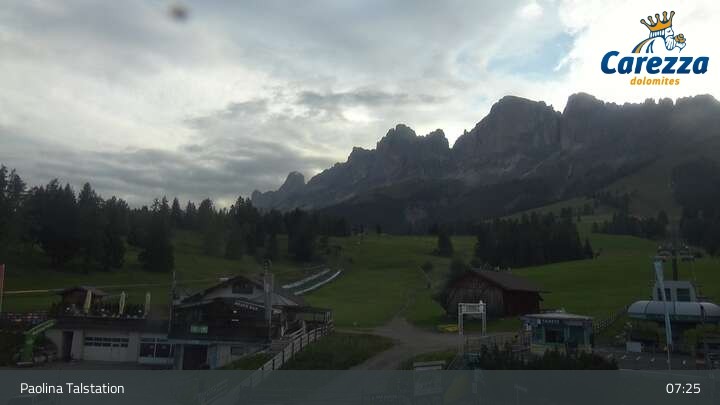 Archiv Foto Webcam Carezza - Tal