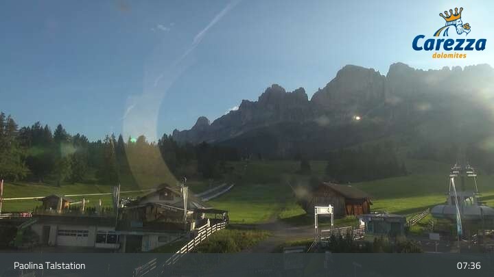 Archived image Webcam Carezza - Valley
