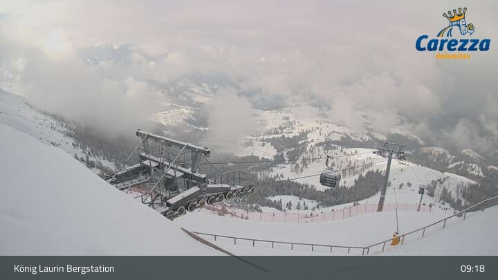 Archived image Webcam Mountain hut "Kölner Hütte" - Carezza