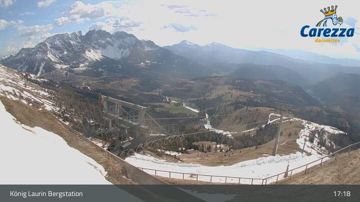 Archived image Webcam Mountain hut "Kölner Hütte" - Carezza