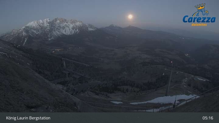 Archiv Foto Webcam Kölner Hütte - Carezza