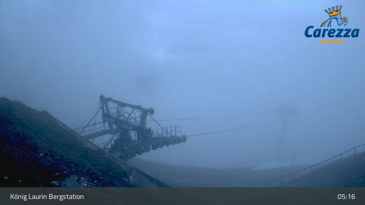 Archived image Webcam Mountain hut "Kölner Hütte" - Carezza