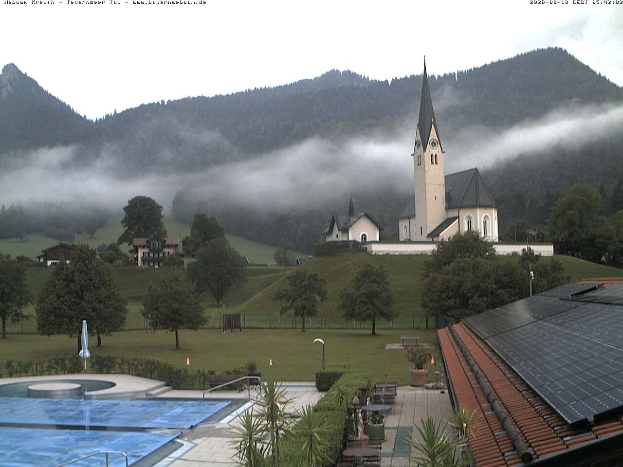 Archived image Webcam Kreuth (Church St. Leonhard)