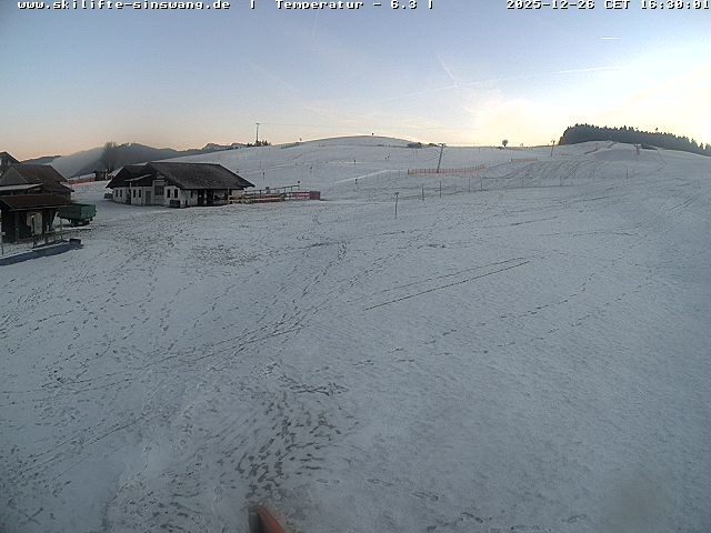 Archiv Foto Webcam Skilifte Sinswang - Blick auf die Skipiste