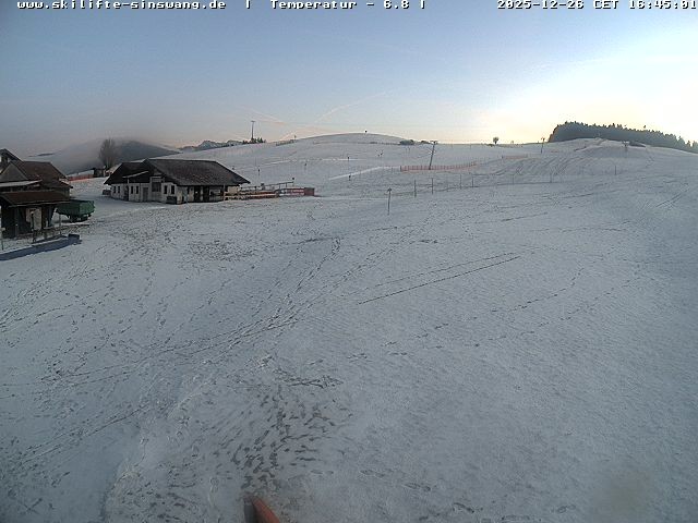 Archiv Foto Webcam Skilifte Sinswang - Blick auf die Skipiste