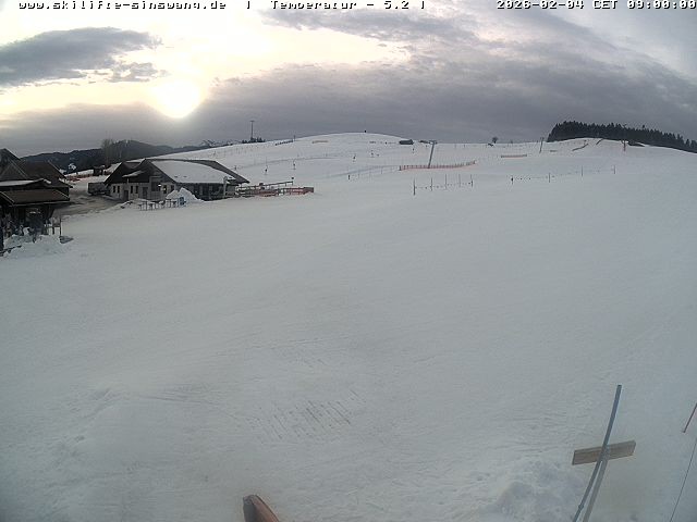 Archiv Foto Webcam Skilifte Sinswang - Blick auf die Skipiste
