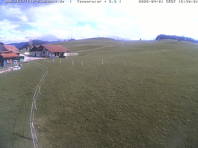 Archiv Foto Webcam Skilifte Sinswang - Blick auf die Skipiste