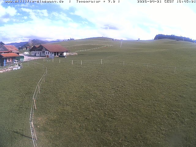 Archiv Foto Webcam Skilifte Sinswang - Blick auf die Skipiste