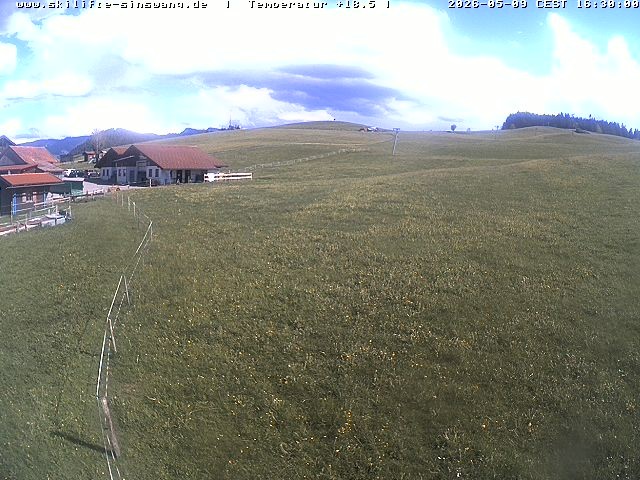 Archiv Foto Webcam Skilifte Sinswang - Blick auf die Skipiste