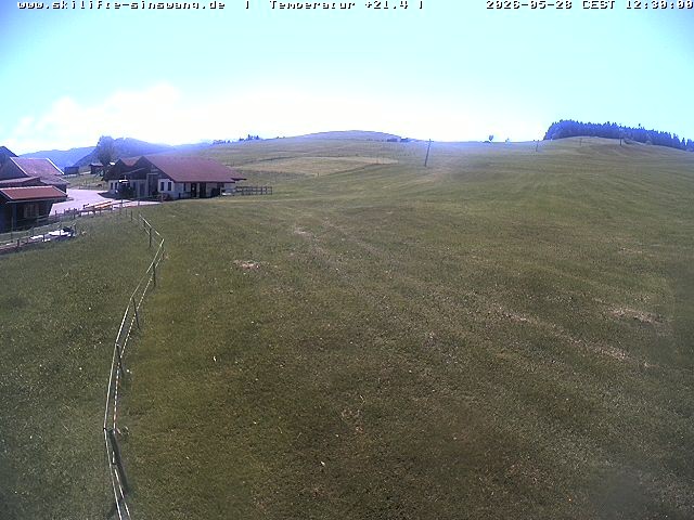 Archiv Foto Webcam Skilifte Sinswang - Blick auf die Skipiste