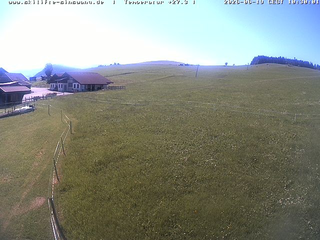 Archiv Foto Webcam Skilifte Sinswang - Blick auf die Skipiste