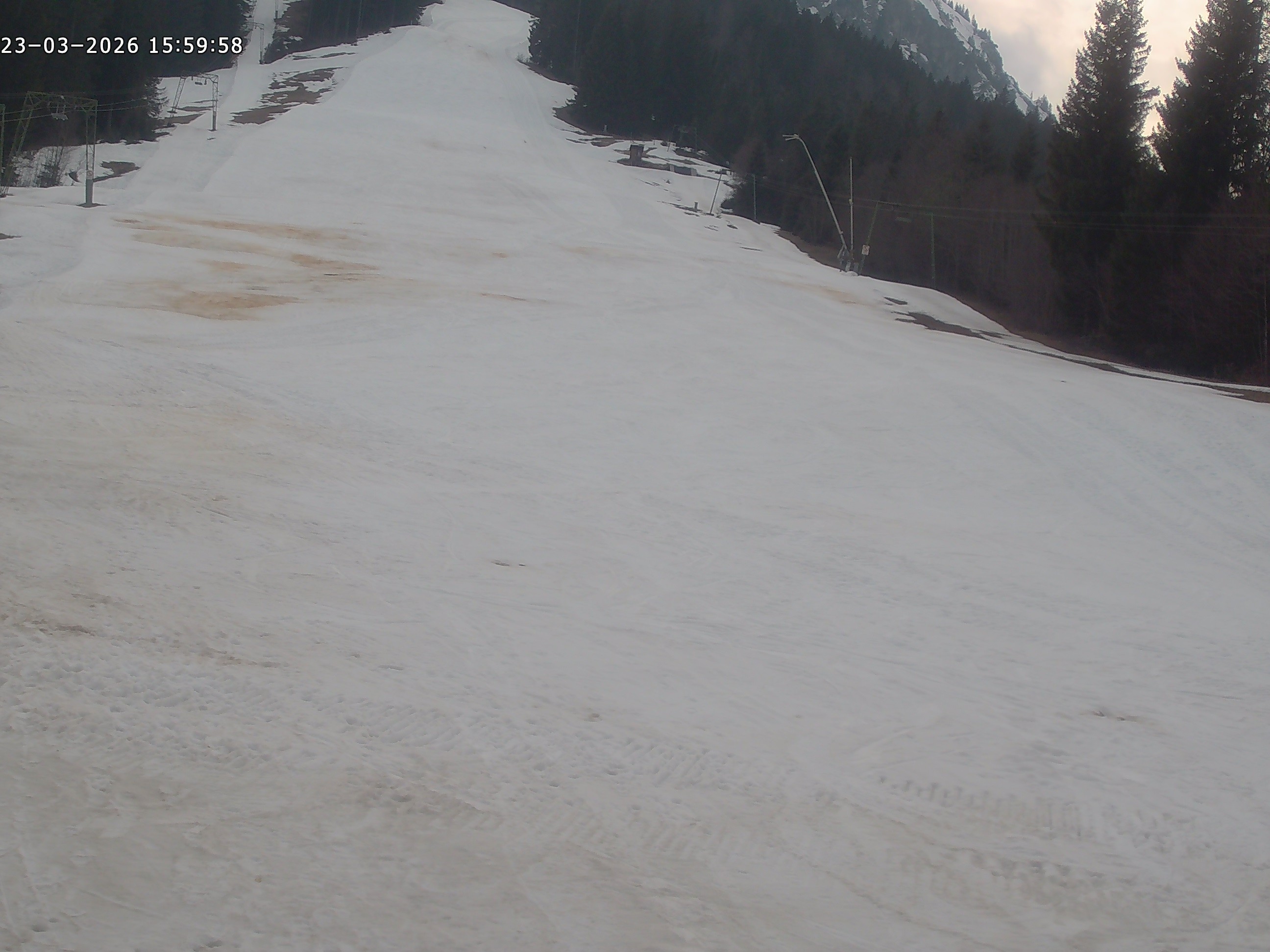 Archiv Foto Webcam Spieserlifte Unterjoch Blick auf die Piste