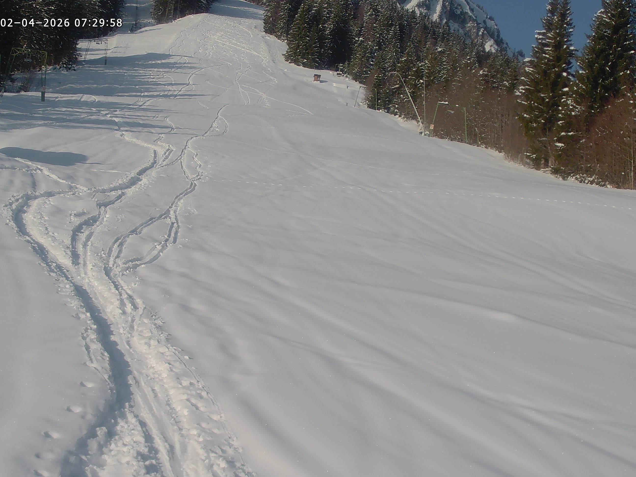 Archived image Webcam Spieserlifte Unterjoch View of the ski run