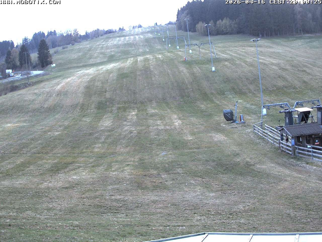 Archived image Webcam Lift Grün near St. Englmar