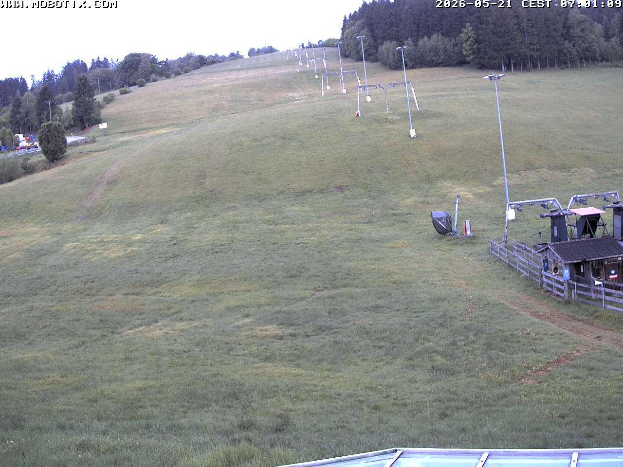 Archiv Foto Webcam Lifthang in Grün bei St. Englmar