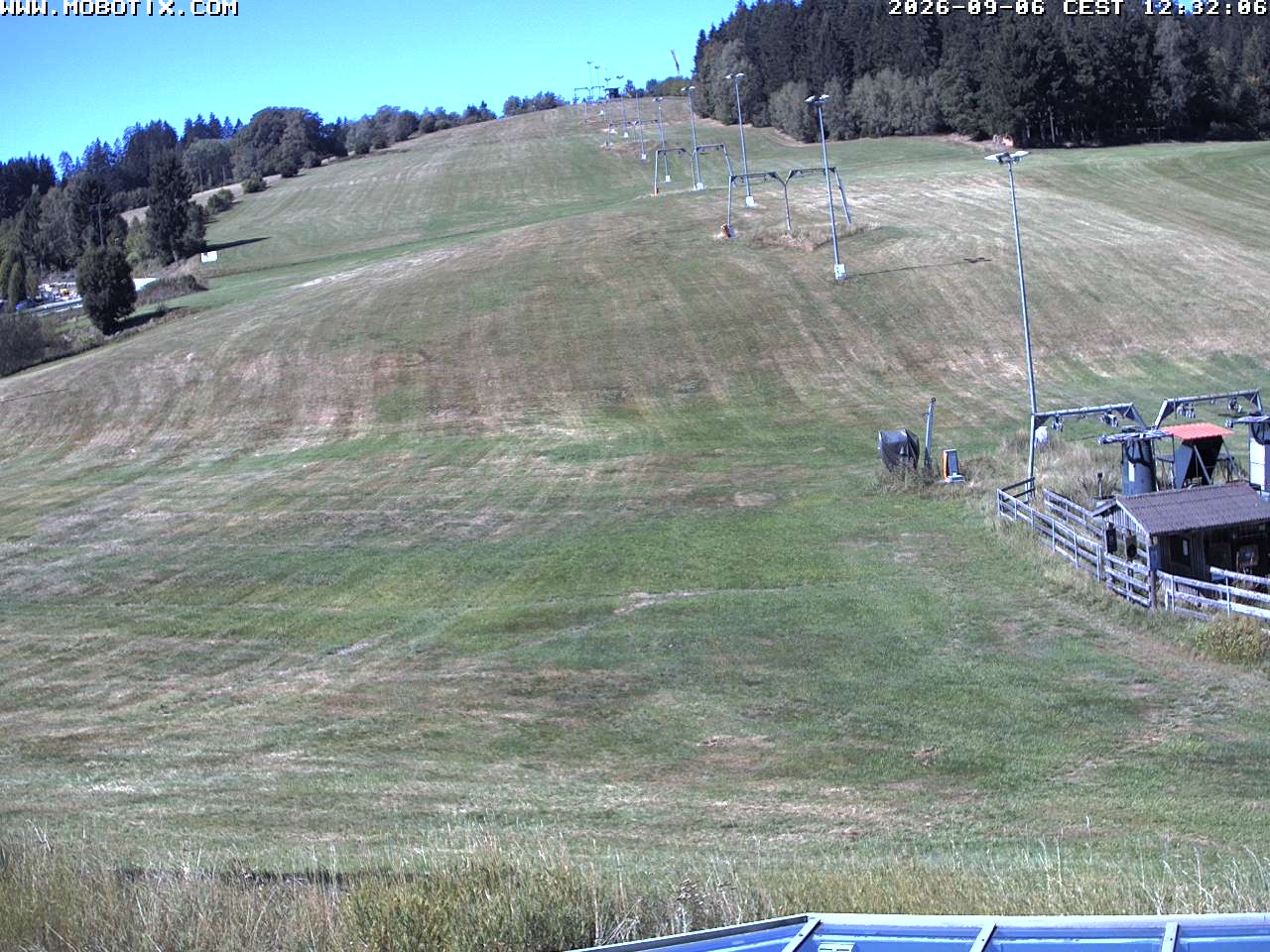 Archiv Foto Webcam Lifthang in Grün bei St. Englmar