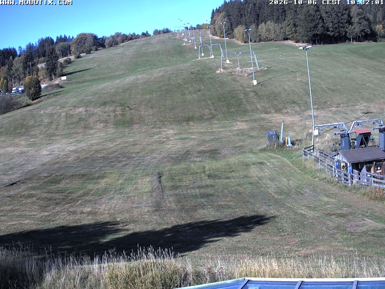 Archiv Foto Webcam Lifthang in Grün bei St. Englmar
