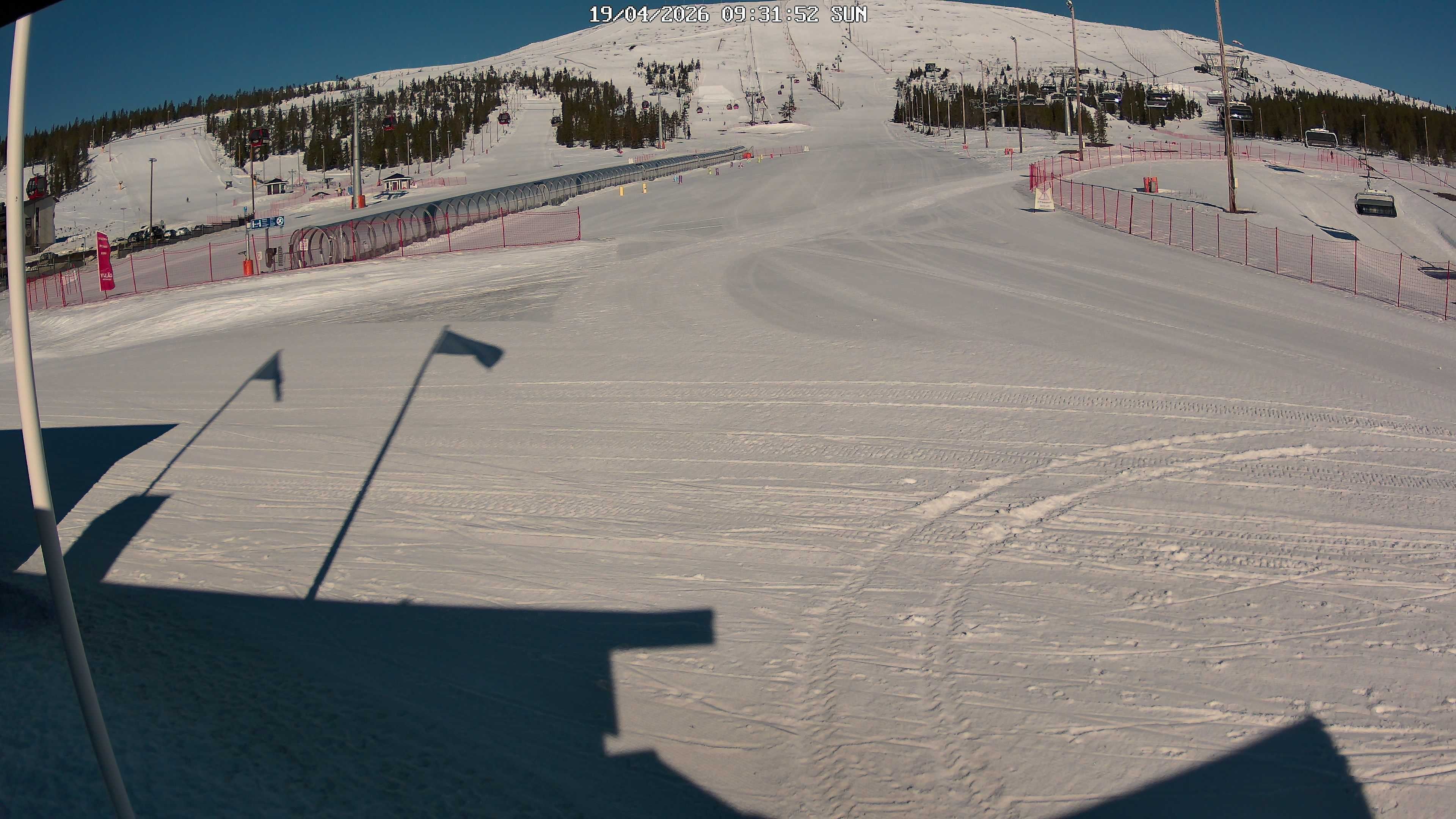 Archived image Webcam Ylläs Slope Cam Rinne