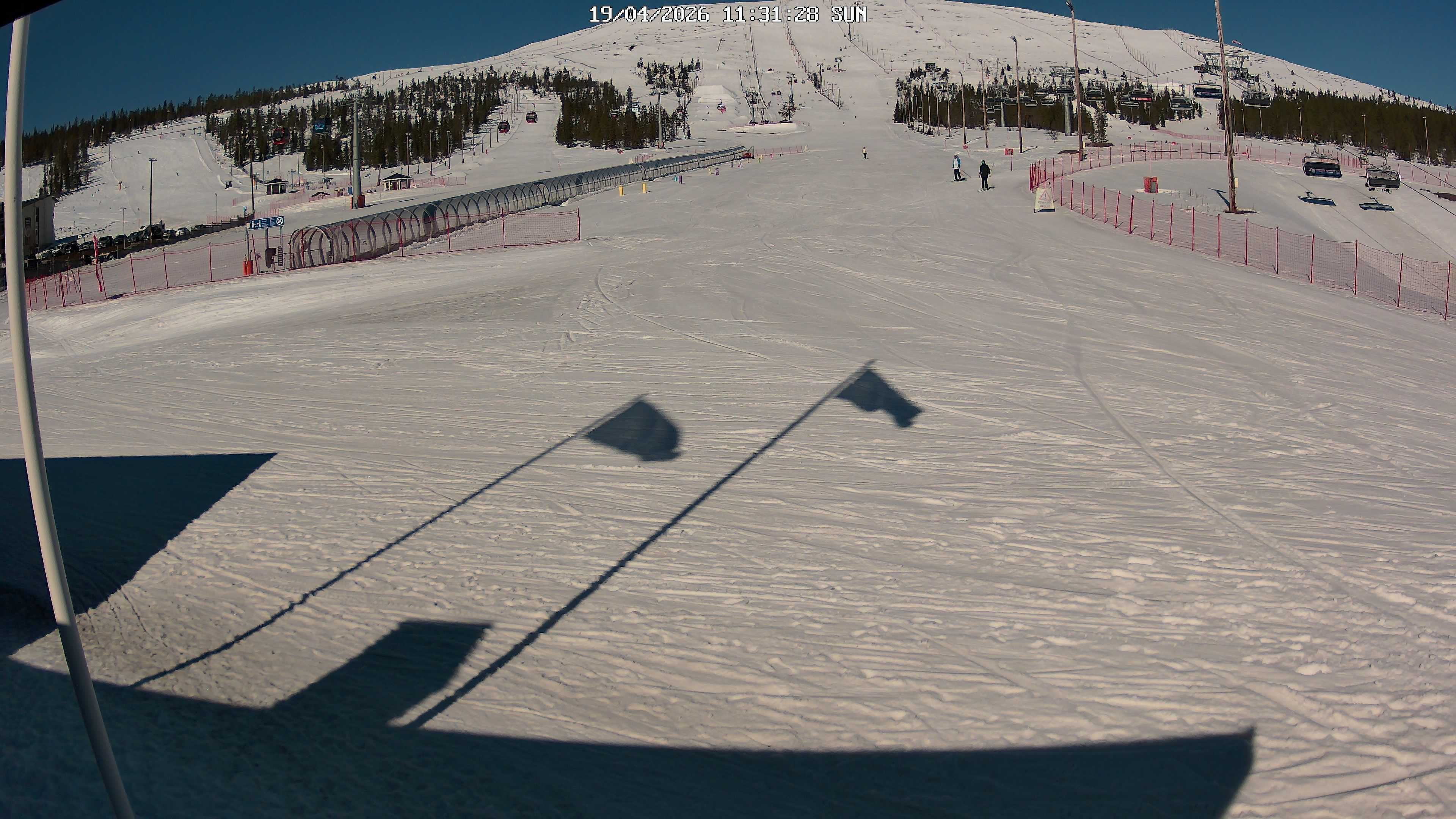 Archived image Webcam Ylläs Slope Cam Rinne