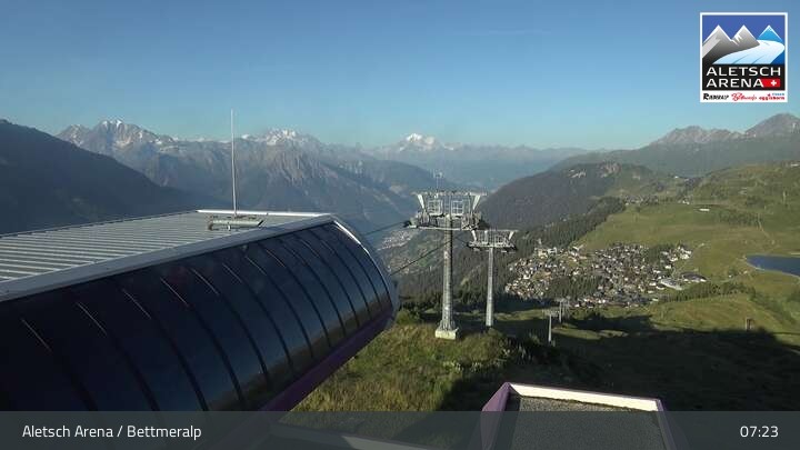 Archiv Foto Webcam Bettmeralp - Bergstation Wurzenbord