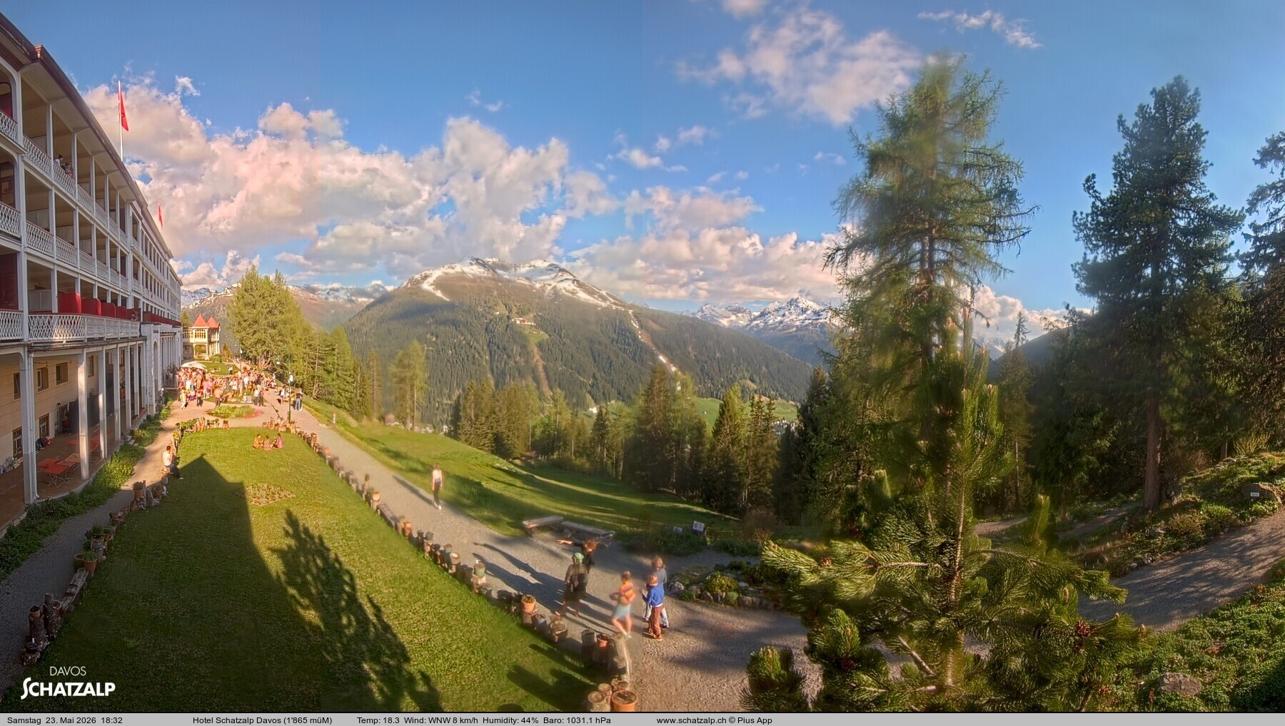 Archived image Webcam Schatzalp Hotel, Davos