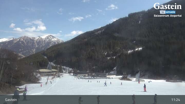 Archived image Webcam Gasteinertal - Ski Centre Angertal