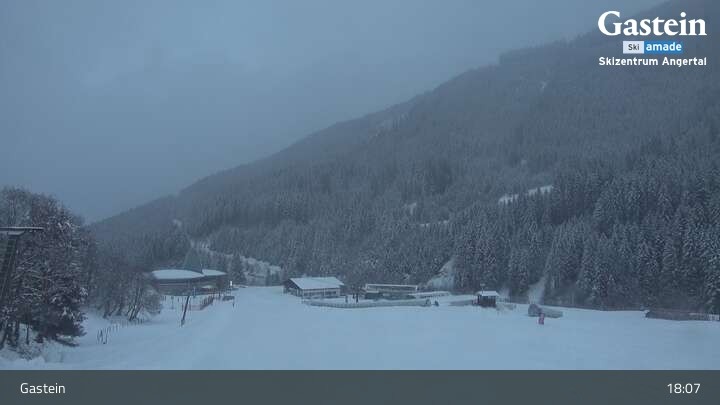 Archived image Webcam Gasteinertal - Ski Centre Angertal