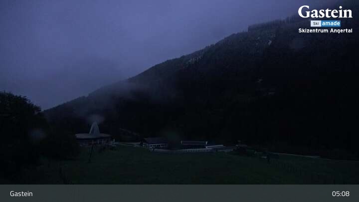 Archived image Webcam Gasteinertal - Ski Centre Angertal