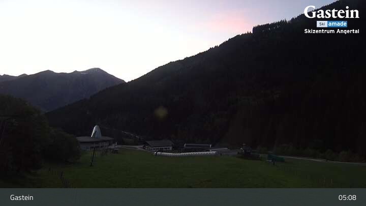 Archived image Webcam Gasteinertal - Ski Centre Angertal