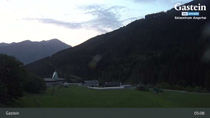 Archived image Webcam Gasteinertal - Ski Centre Angertal