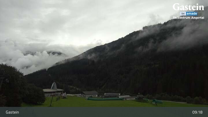 Archived image Webcam Gasteinertal - Ski Centre Angertal