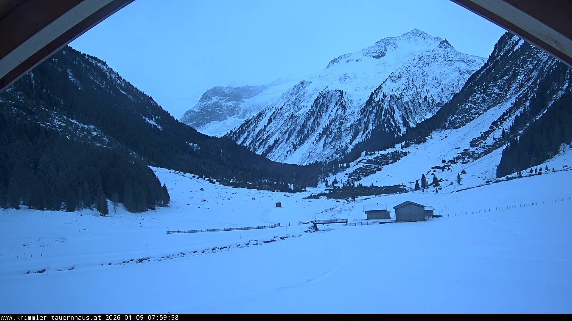 Archiv Foto Webcam Krimmler Tauernhaus Süd (1.622 Meter)