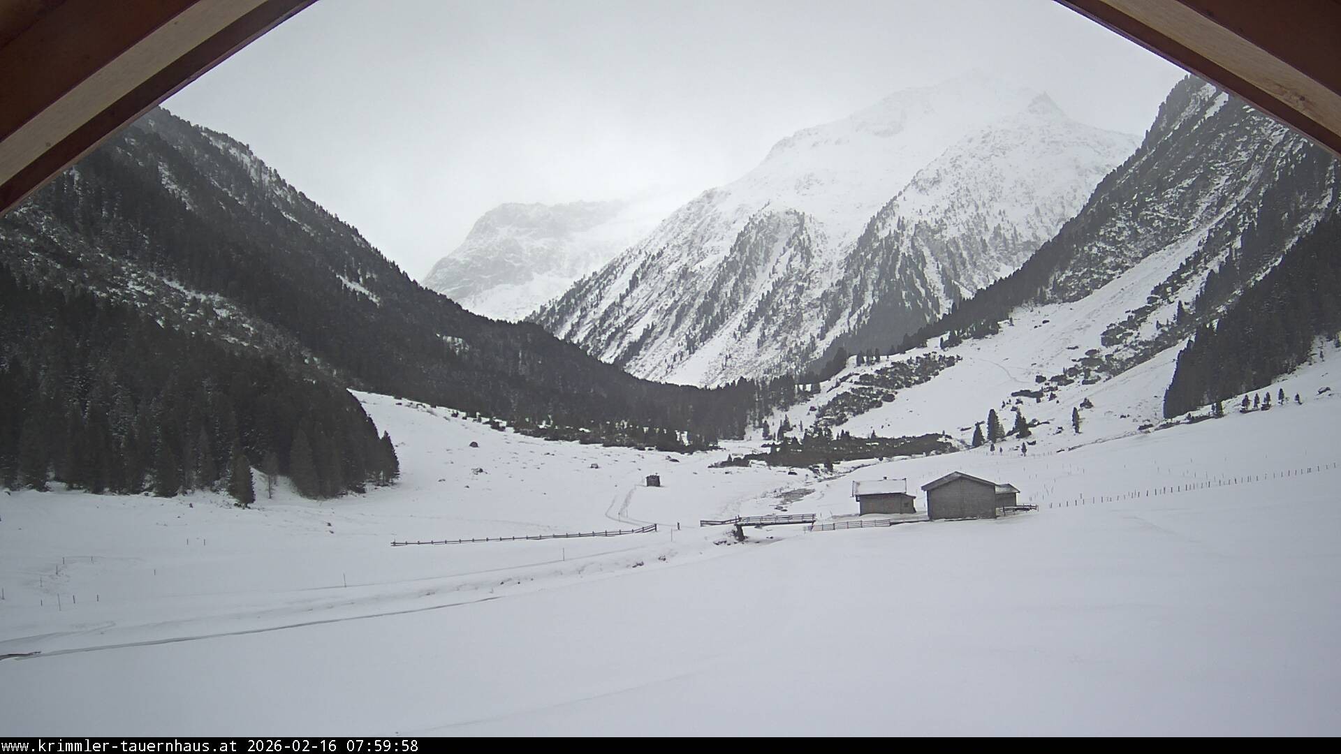 Archiv Foto Webcam Krimmler Tauernhaus Süd (1.622 Meter)