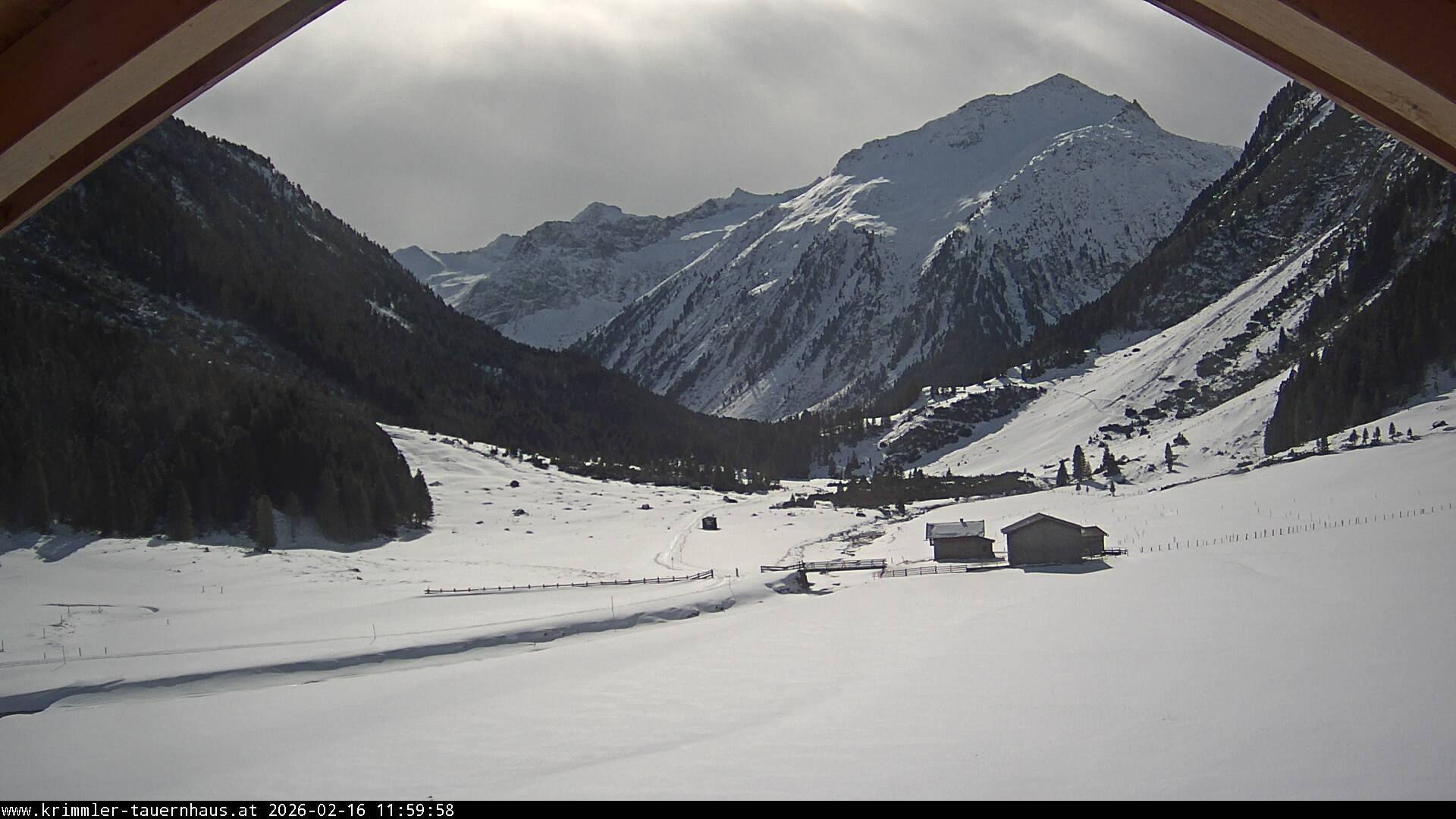 Archiv Foto Webcam Krimmler Tauernhaus Süd (1.622 Meter)