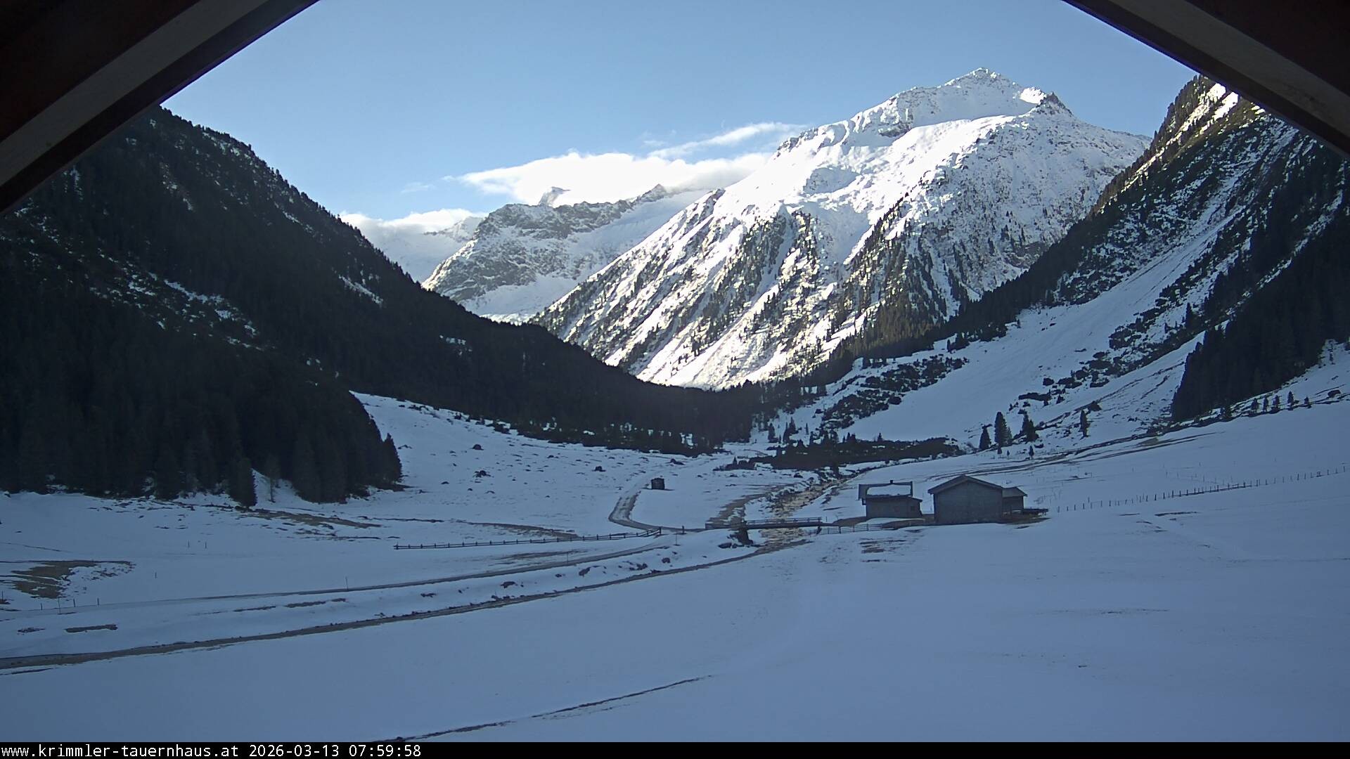 Archiv Foto Webcam Krimmler Tauernhaus Süd (1.622 Meter)
