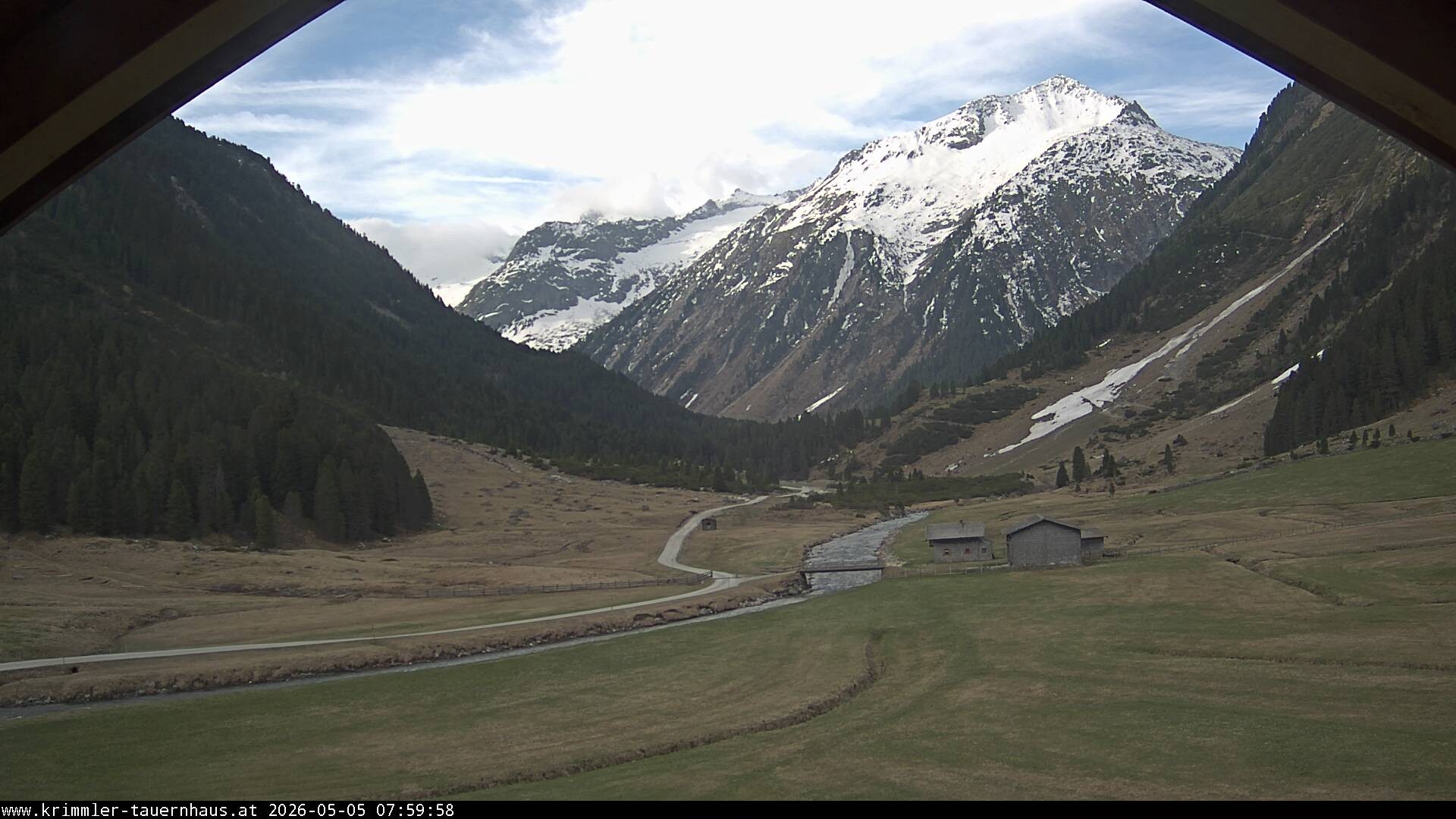 Archiv Foto Webcam Krimmler Tauernhaus Süd (1.622 Meter)