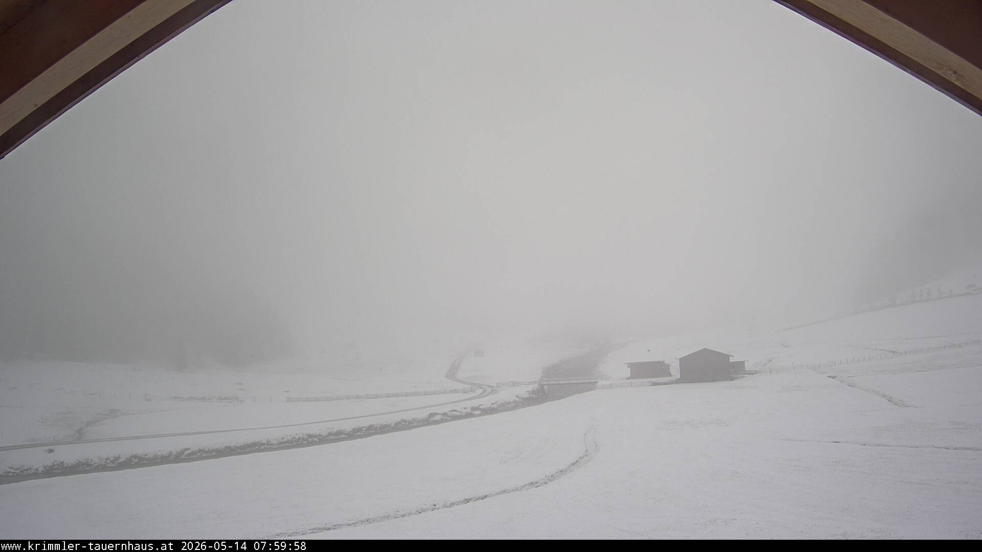Archiv Foto Webcam Krimmler Tauernhaus Süd (1.622 Meter)