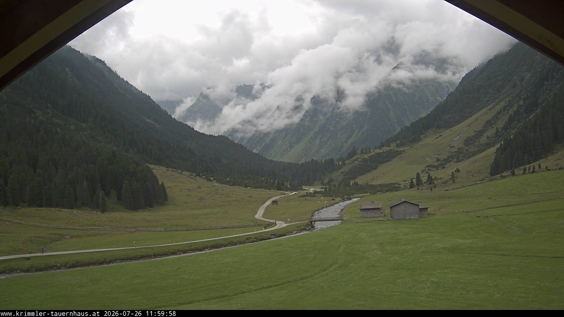 Archiv Foto Webcam Krimmler Tauernhaus Süd (1.622 Meter)
