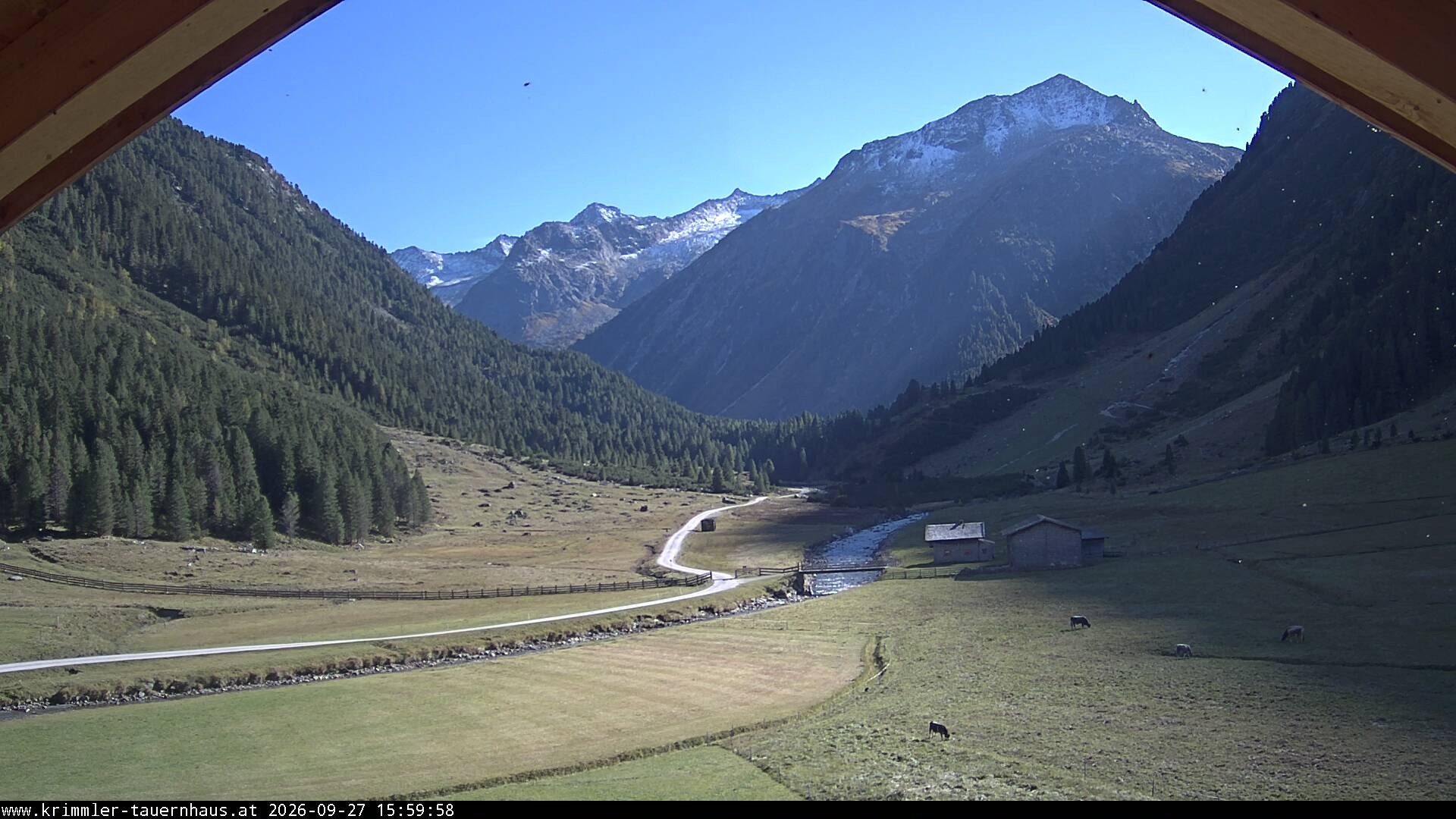 Archiv Foto Webcam Krimmler Tauernhaus Süd (1.622 Meter)