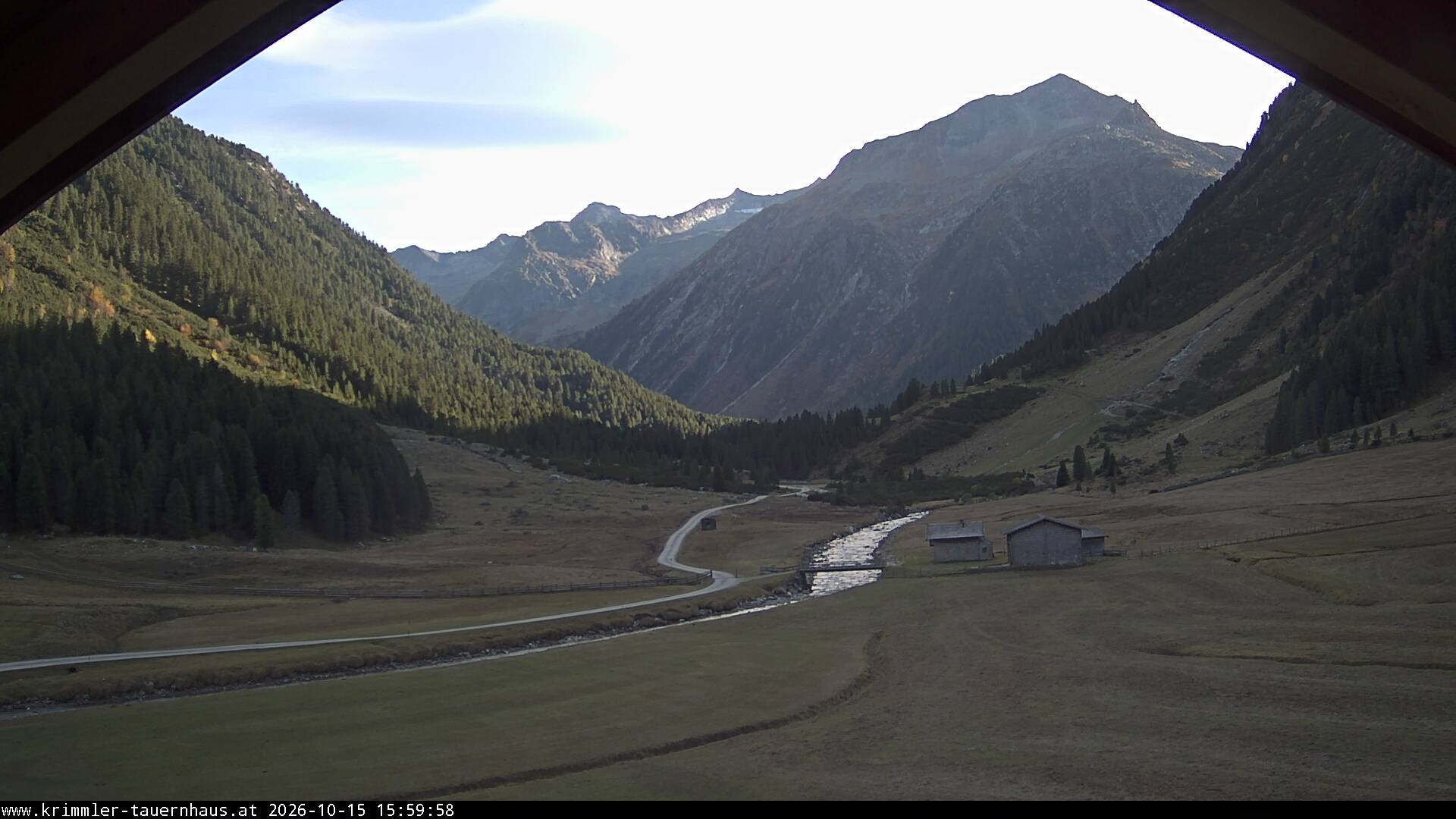 Archiv Foto Webcam Krimmler Tauernhaus Süd (1.622 Meter)