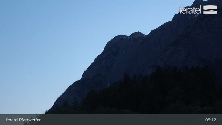 Archiv Foto Webcam Burg Hohenwerfen im Salzburger Land