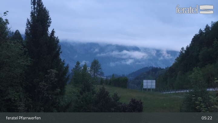Archived image Webcam Castle Hohenwerfen (Pfarrwerfen