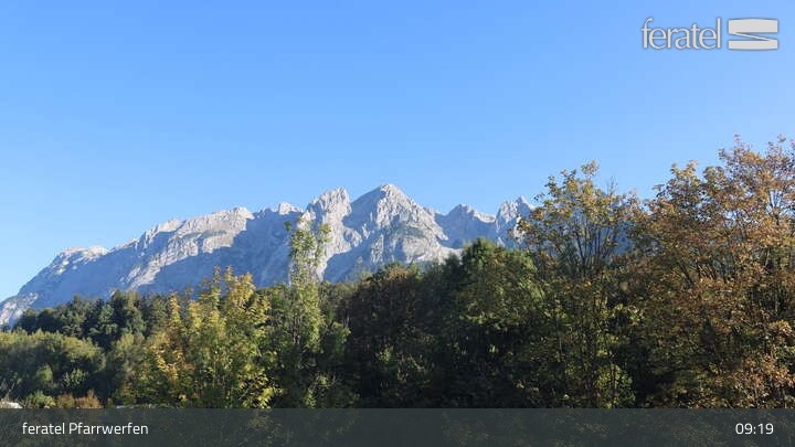Archiv Foto Webcam Burg Hohenwerfen im Salzburger Land