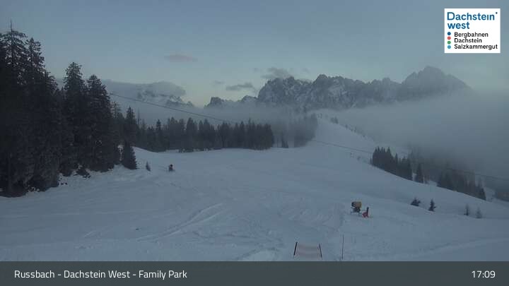 Archiv Foto Webcam Russbach - Dachstein West - Snowpark