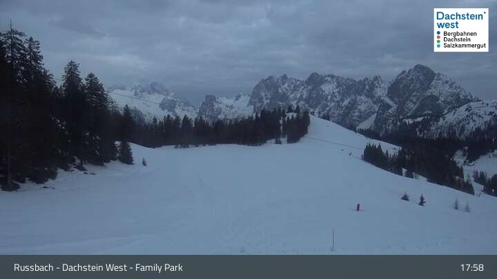 Archiv Foto Webcam Russbach - Dachstein West - Snowpark