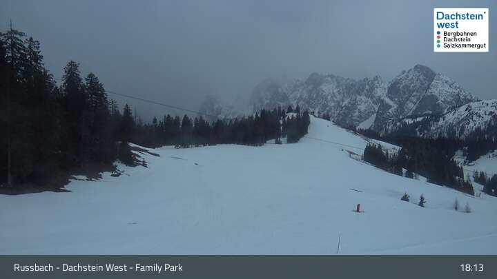 Archived image Webcam Russbach - Dachstein West - Terrain Park