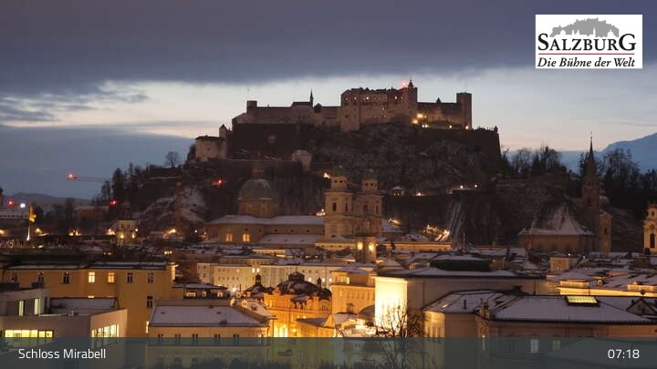 Archived image Webcam Salzburg: Mirabell Palace