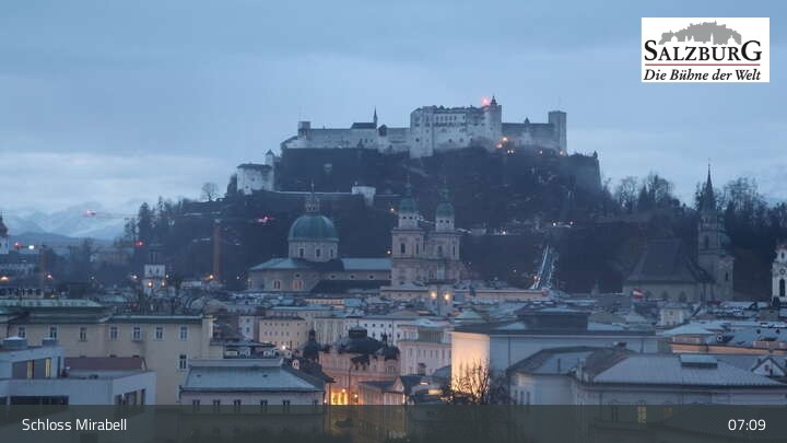 Archiv Foto Webcam Salzburg: Schloss Mirabell