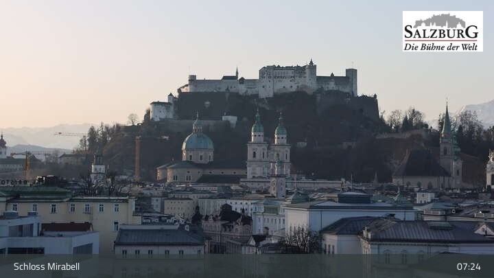 Archived image Webcam Salzburg: Mirabell Palace